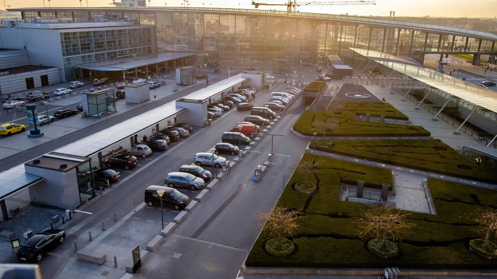 Terminal 3 på Köpenhamns flygplats med anslutningar mot centrum